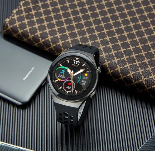 smartwatch-Q8